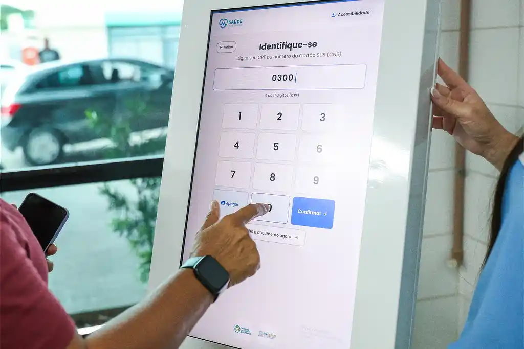 Nestor Piva implanta Hospital Digital para reduzir fila em Aracaju 1 Toten de autoatendimento do Hospital Digital no Nestor Piva, em Aracaju