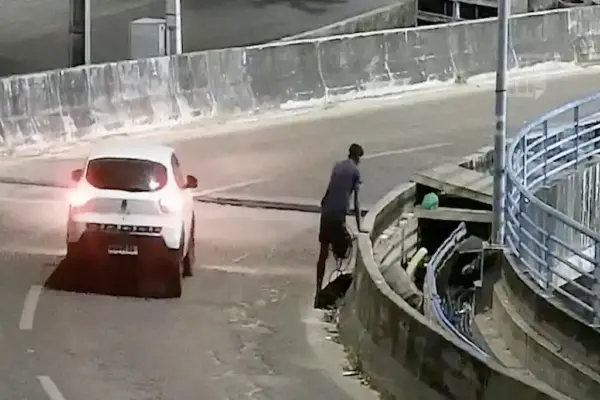 PM prende dois por furtos de fiação na Ponte Aracaju/Barra